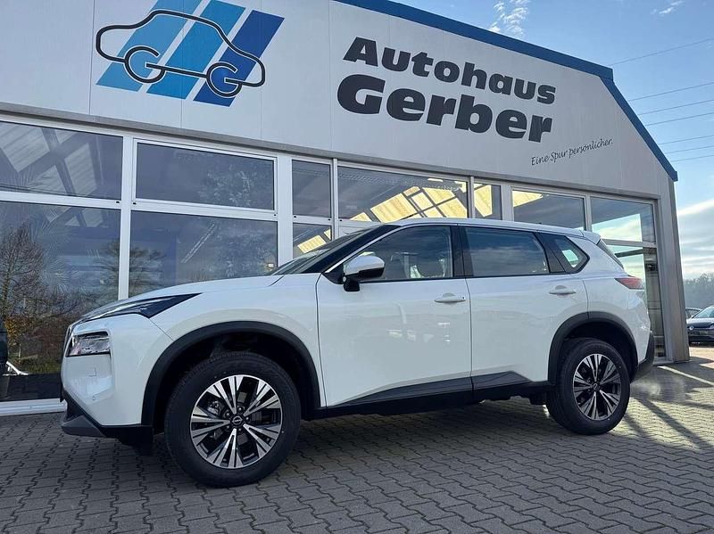 Weiß Gebraucht 2024 Nissan X-Trail Acenta SUV | 30.450 € (Guter Preis) - Bild 1/4