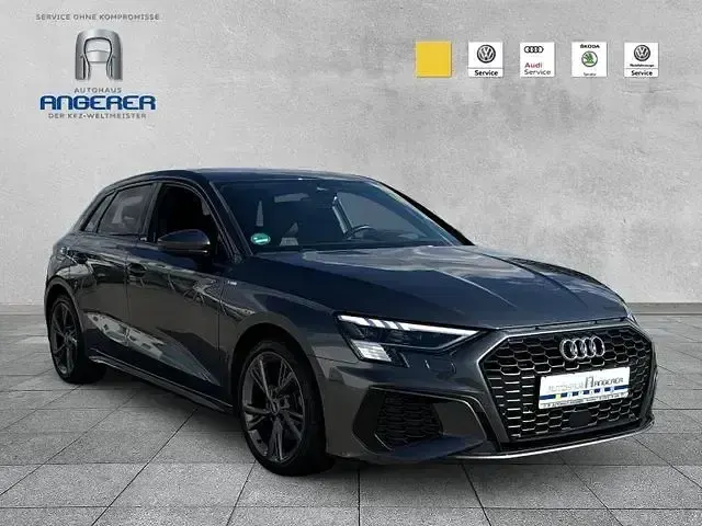 Gebraucht Audi A3 S-Line 150 PS (110 kW) 2021 Andere Limousine