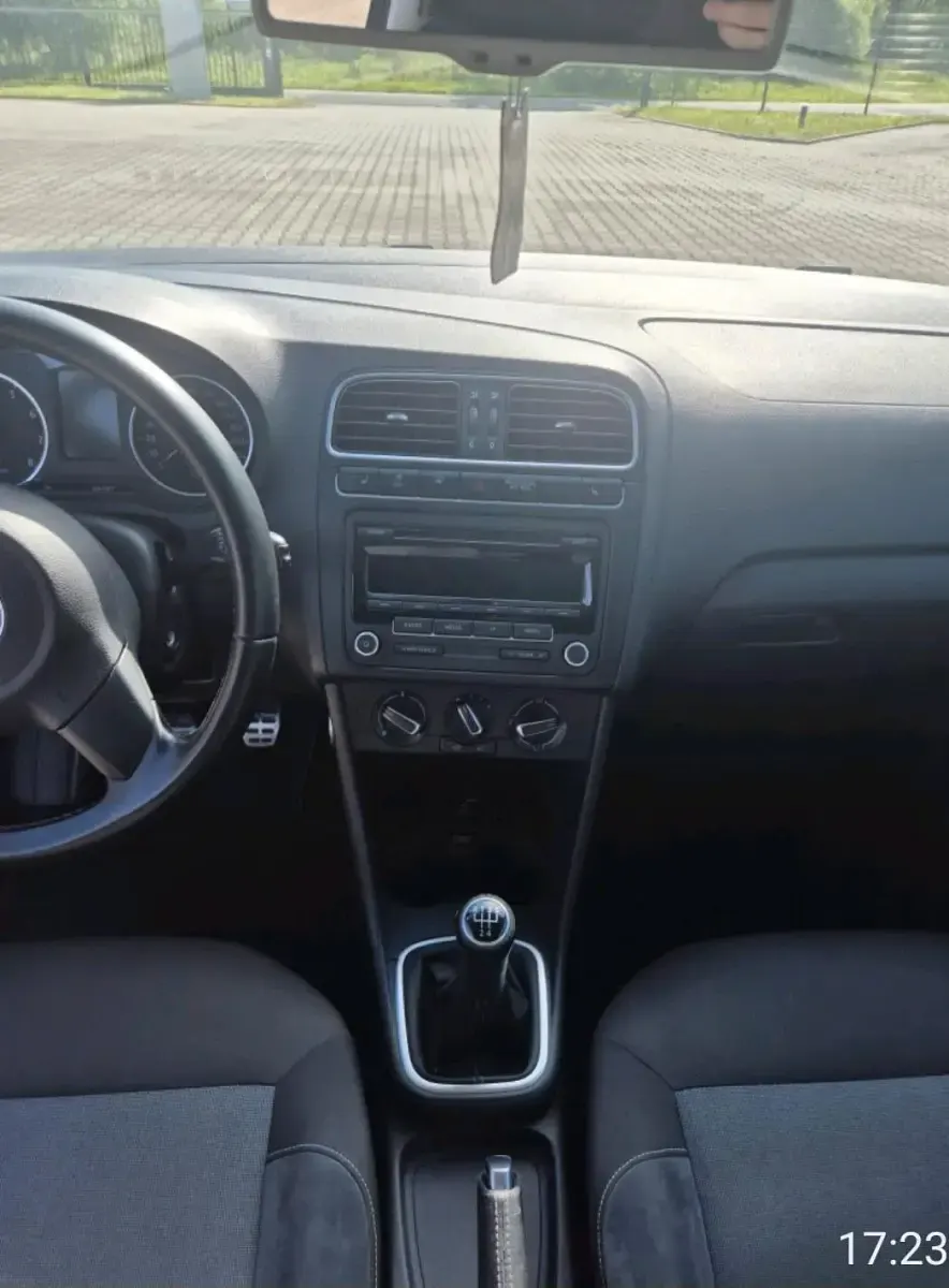 Gebraucht VW Polo Style 85 PS (62 kW) 2011 Schwarz Kleinwagen