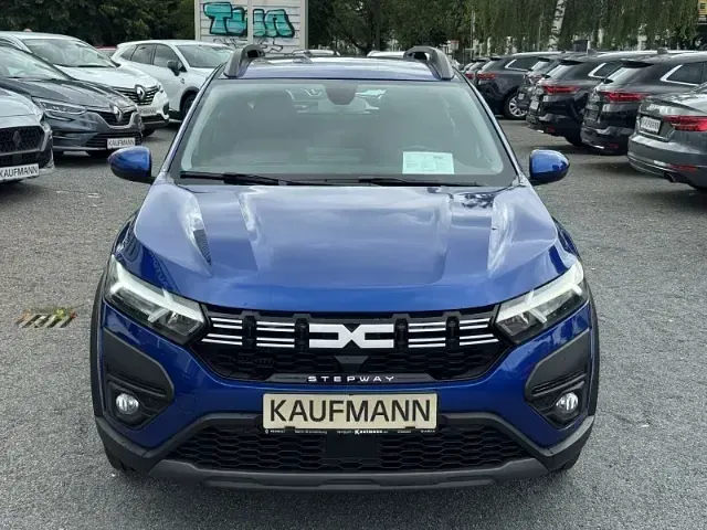 Gebraucht Dacia Sandero Expression 101 PS (74 kW) 2024 Blau SUV