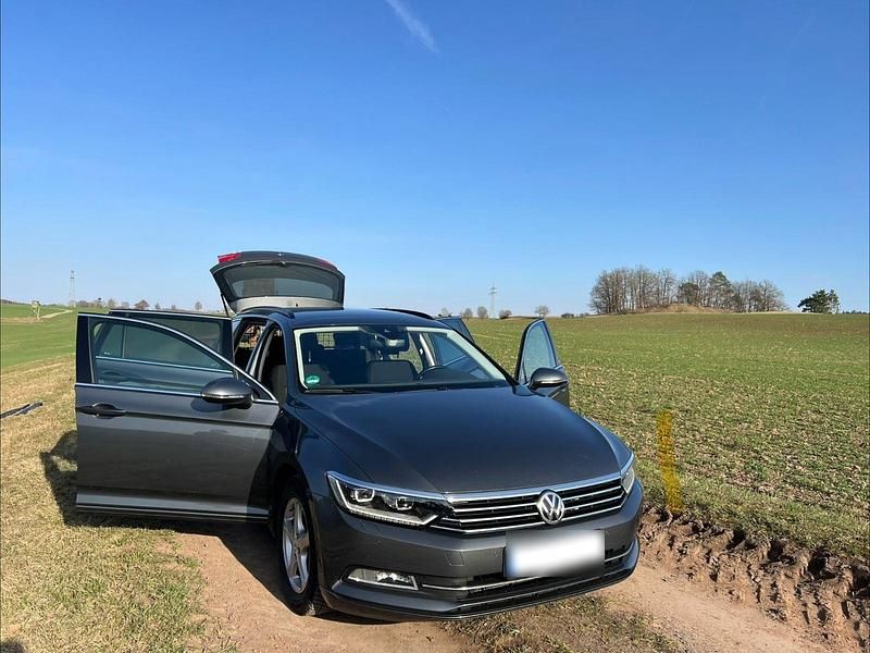Gebraucht VW Passat 150 PS (110 kW) 2015 Grau Kombi