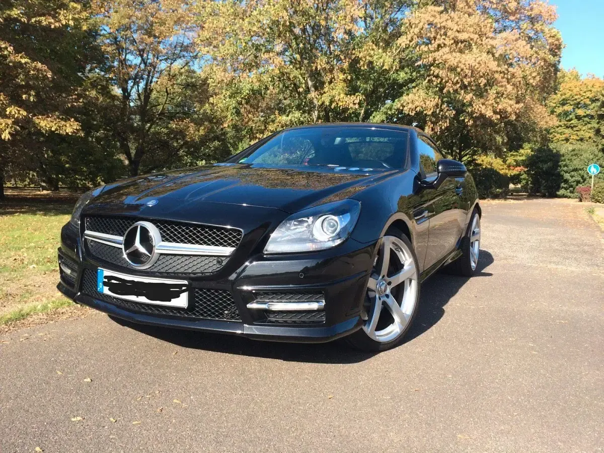 Gebraucht Mercedes SLK250 204 PS (150 kW) 2011 Schwarz Cabrio