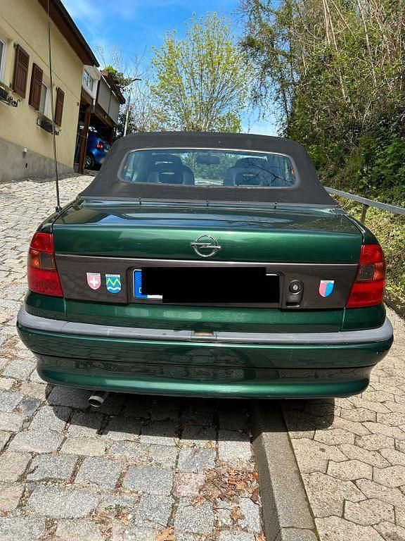 Gebraucht Opel Astra Cabriolet 75 PS (55 kW) 1999 Grün Cabrio
