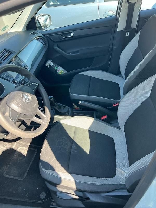 Gebraucht Skoda Fabia 90 PS (66 kW) 2016 Weiß Kombi