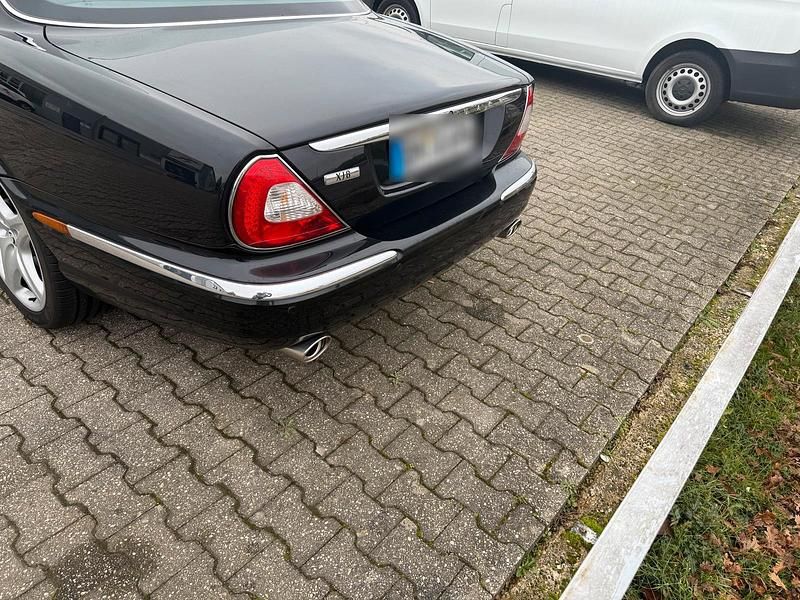 Gebraucht Jaguar XJ8 258 PS (189 kW) 2004 Schwarz Limousine