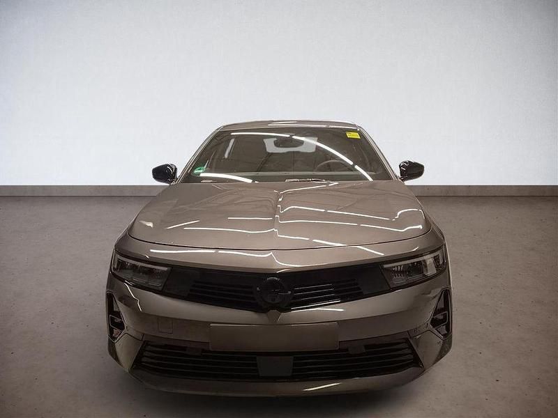 Gebraucht Opel Astra 131 PS (96 kW) 2024 Grau Kombi