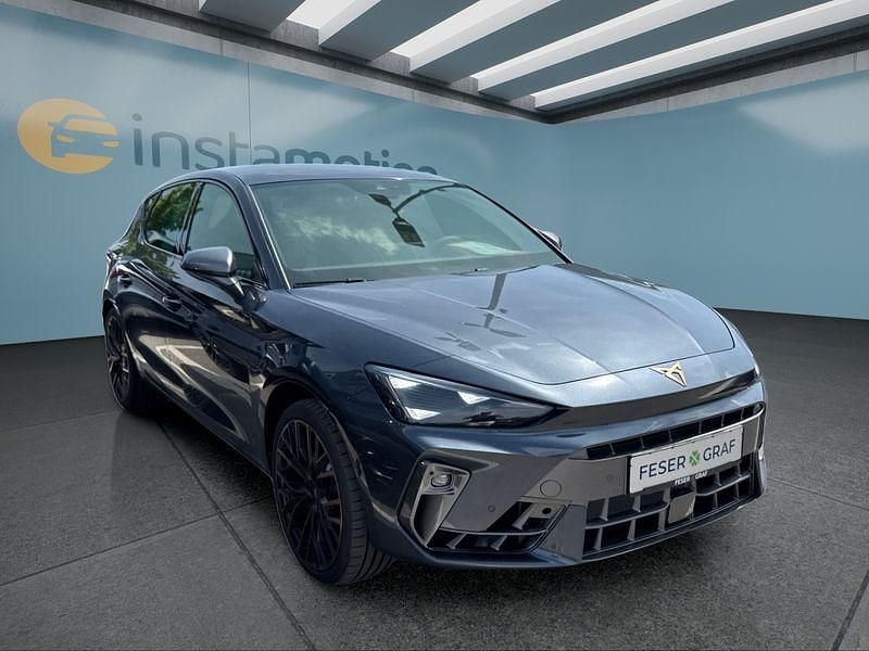Neu Cupra Leon VZ 300 PS (220 kW) 2025 Grau Kleinwagen