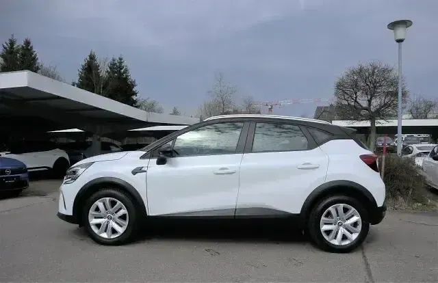 Gebraucht Renault Captur Zen 100 PS (73 kW) 2021 Weiss qnc+schwarz gne SUV