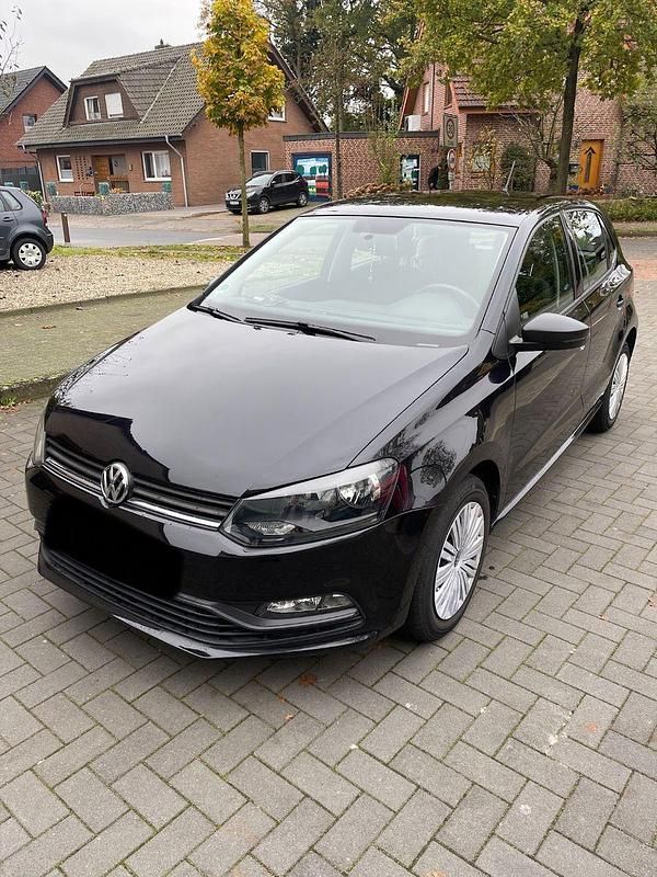 Schwarz Gebraucht 2015 VW Polo Kleinwagen | 5.700 € (Guter Preis) - Bild 1/4