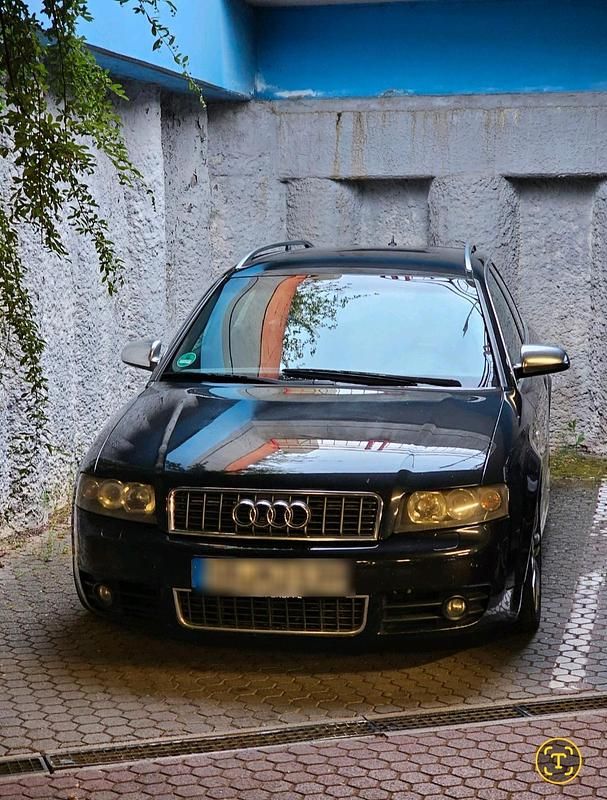Schwarz Gebraucht 2003 Audi S4 Kombi | 5.200 € (Etwas zu teuer) - Bild 1/4