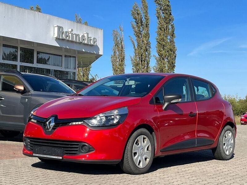 Second-hand Renault Clio IV Expression 75 CP (55 kW) 2013 Roșu Berlinǎ