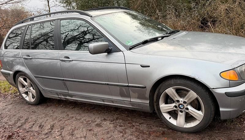 Gebraucht BMW 325 192 PS (141 kW) 2004 Grau Kombi