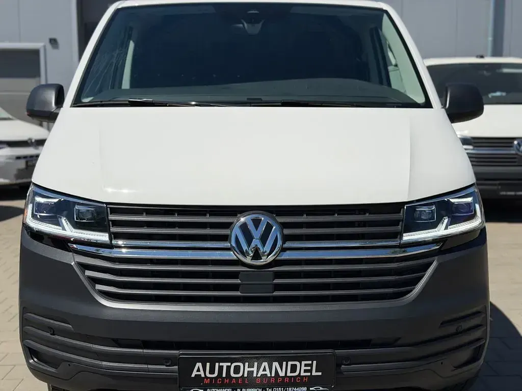 Gebraucht VW Transporter 150 PS (110 kW) 2022 Weiß Van
