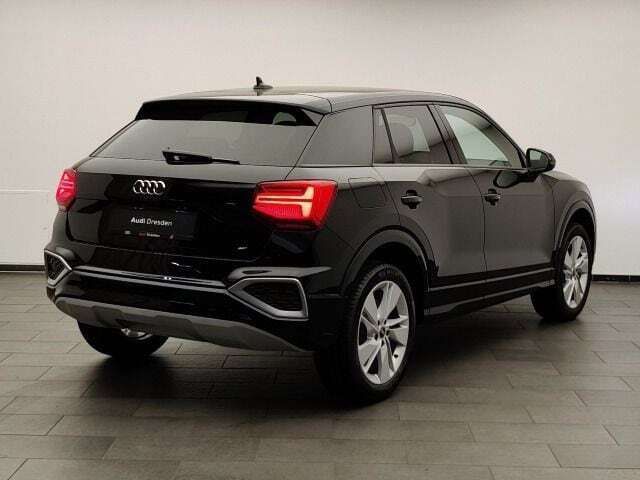 Gebraucht Audi Q2 Advanced Plus 116 PS (85 kW) 2024 Brillantschwarz SUV