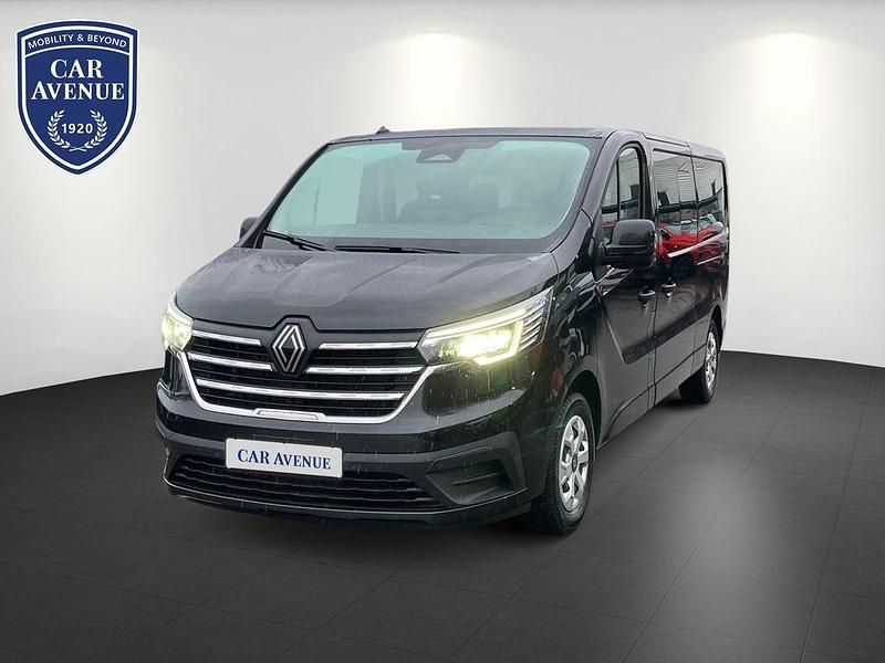 Schwarz Gebraucht 2024 Renault Trafic Evolution Van / Kleinbus | 36.985 € (Teuer) - Bild 1/4