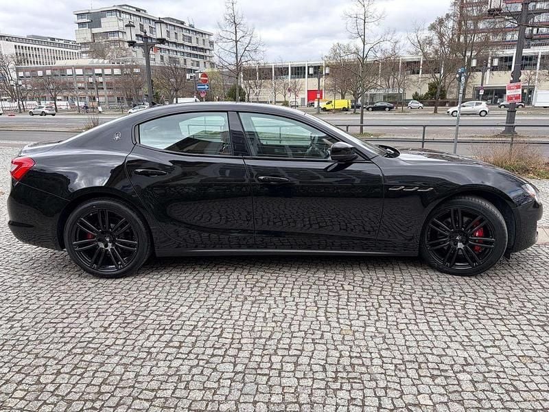 Gebraucht Maserati Ghibli 349 PS (256 kW) 2018 Mattmetalic Limousine