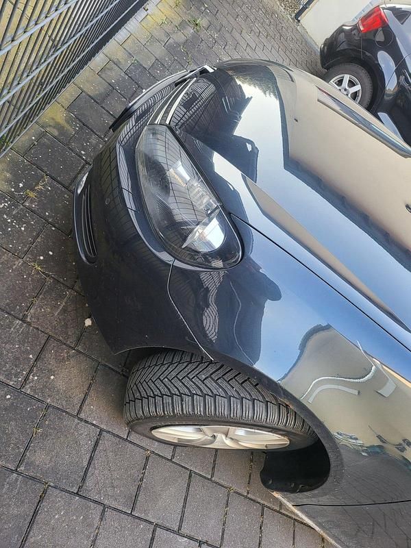 Gebraucht VW Golf VI 105 PS (77 kW) 2010 Kleinwagen