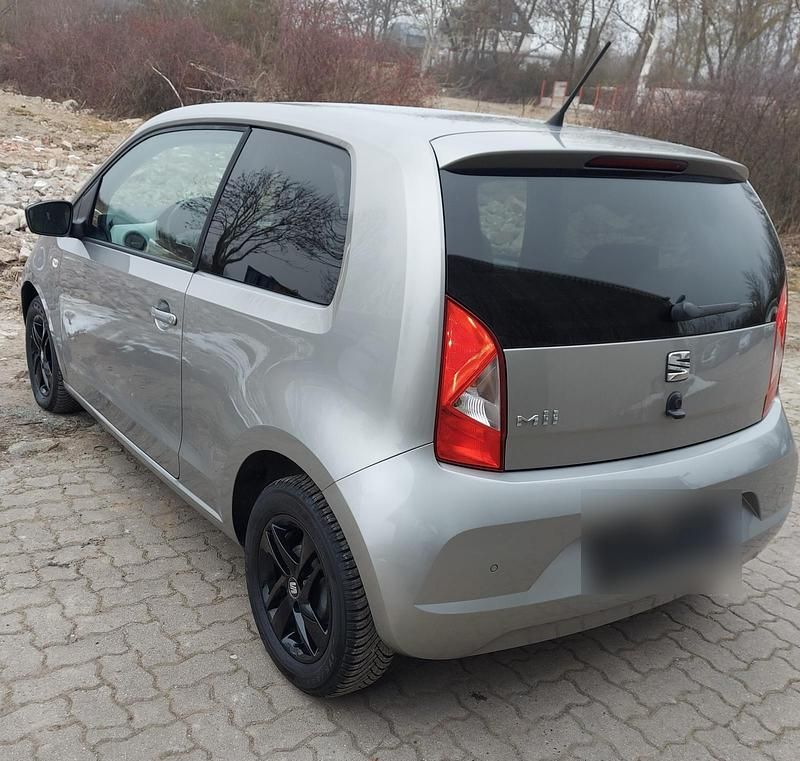 Gebraucht Seat Mii 60 PS (44 kW) 2018 Grau Kleinwagen