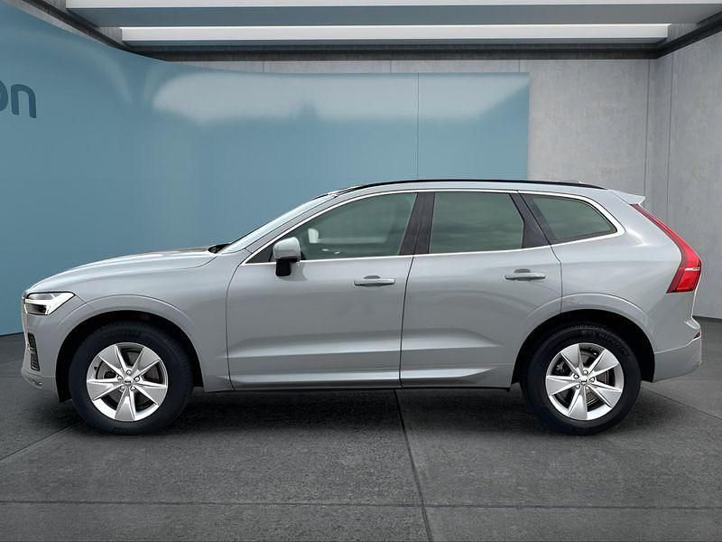 Grau Gebraucht 2023 Volvo XC60 Core SUV | 41.349 € (Fairer Preis) - Bild 1/4