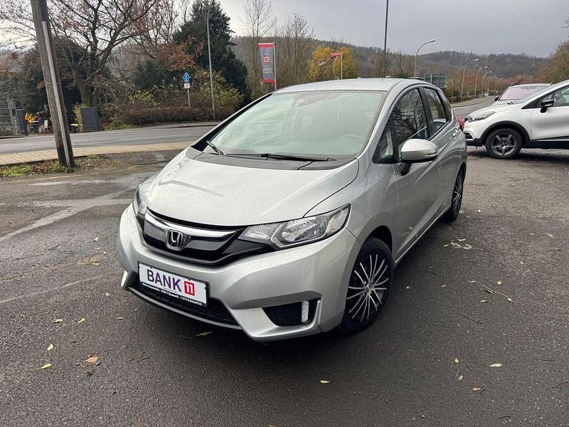 Silber Gebraucht 2016 Honda Jazz Trend Kleinwagen | 10.500 € (Guter Preis) - Bild 1/4