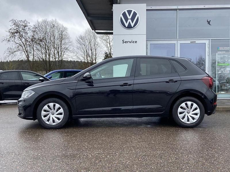 Gebraucht VW Polo Active 95 PS (69 kW) 2022 Schwarz Kleinwagen