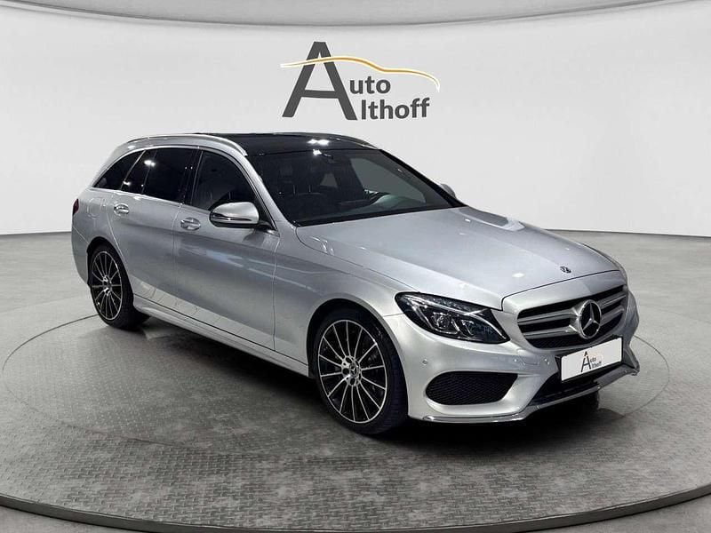 Gebraucht Mercedes C400 AMG line 333 PS (244 kW) 2018 Iridiumsilber  metallic Kombi