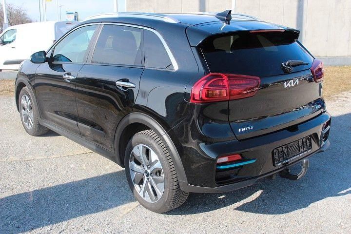 Gebraucht Kia e-Niro 150 kW (204 PS) 2021 Schwarz SUV