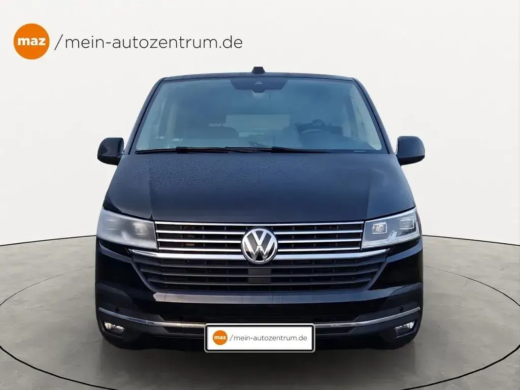 Gebraucht VW Multivan Generation Six 150 PS (110 kW) 2021 Schwarz Van / Kleinbus
