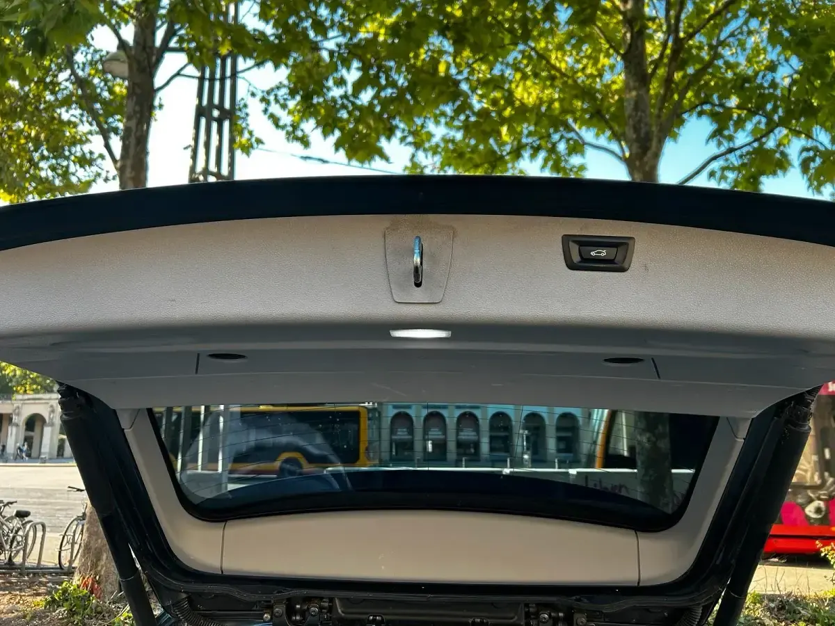 Gebraucht BMW 320 184 PS (135 kW) 2013 Grau Kombi