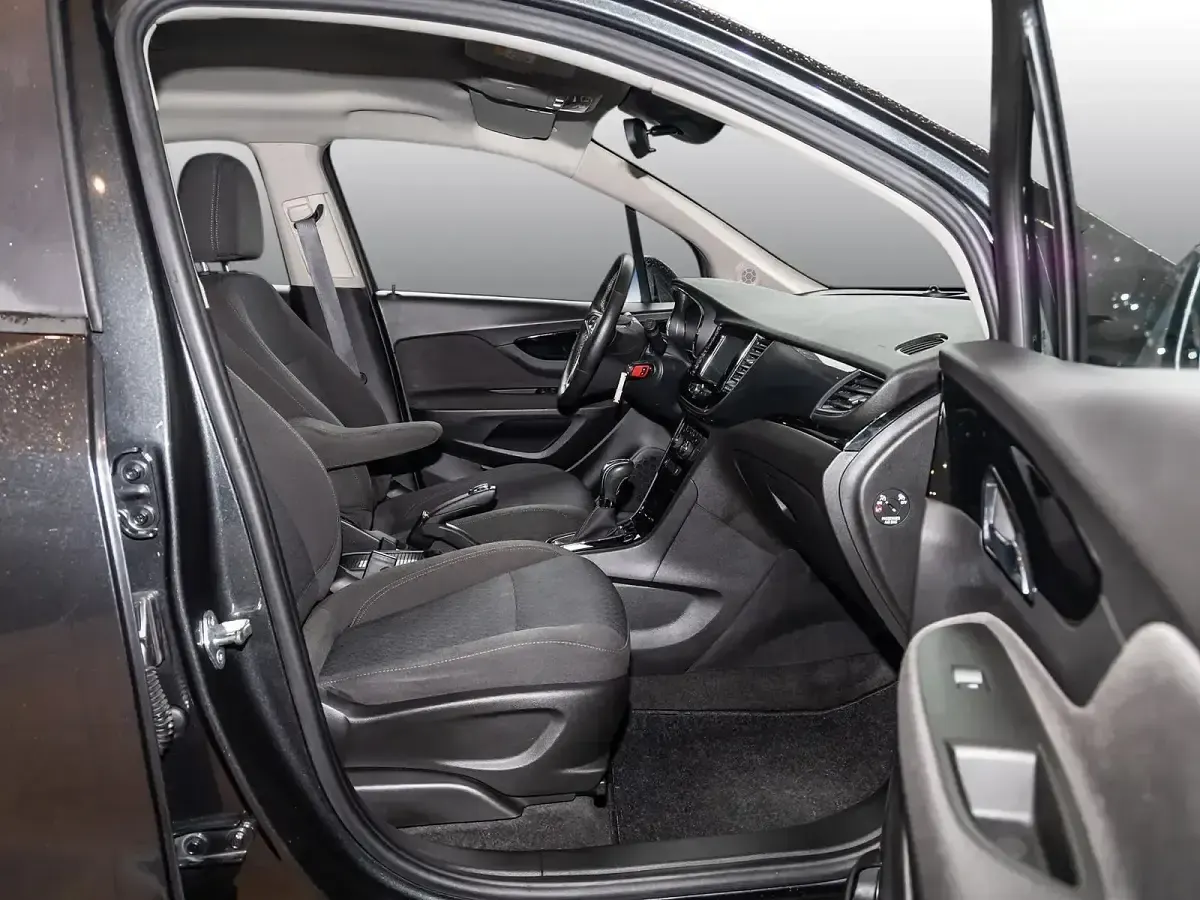 Gebraucht Opel Mokka X Edition 140 PS (102 kW) 2017 Grau SUV