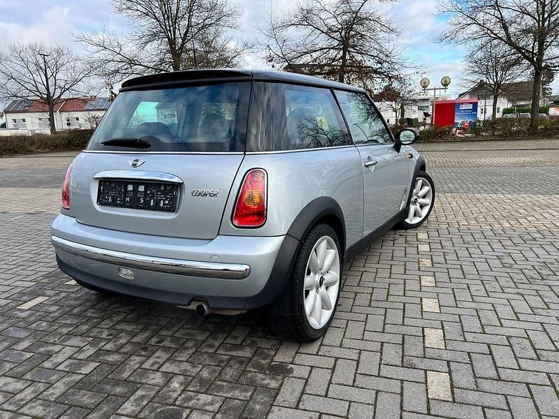 Gebraucht Mini Cooper 116 PS (85 kW) 2002 Silber Kleinwagen
