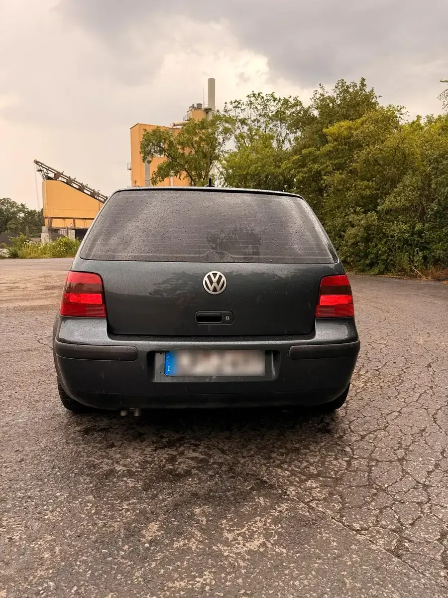 Gebraucht VW Golf III 101 PS (74 kW) 1998 Grau Limousine