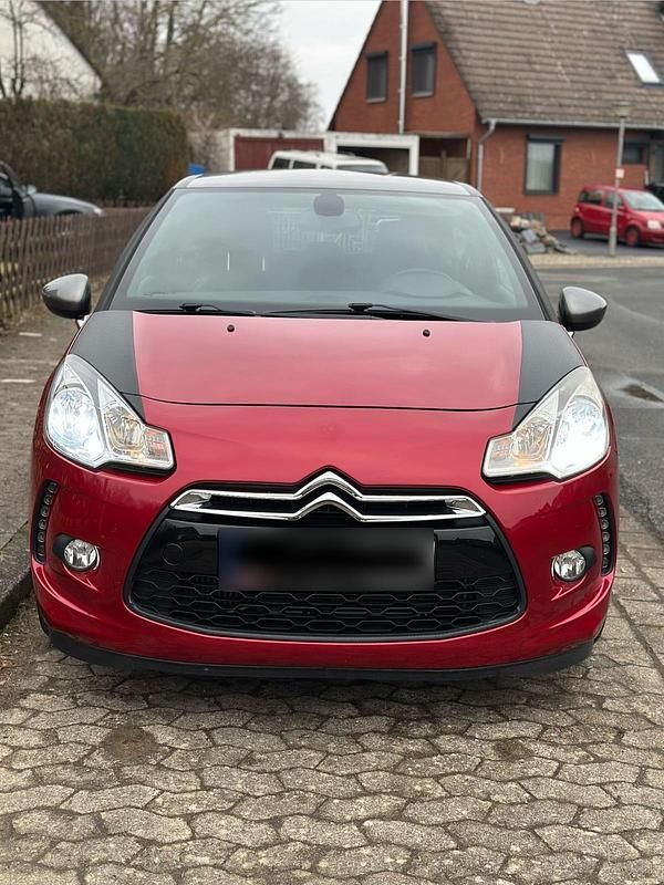 Gebraucht Citroën DS3 Sport Chic 156 PS (114 kW) 2014 Rot Kleinwagen