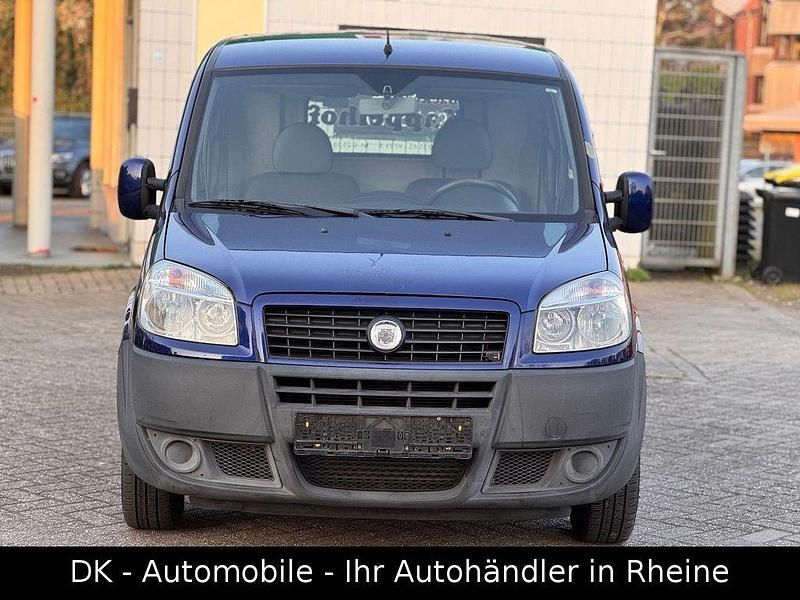 Gebraucht Fiat Doblò 75 PS (55 kW) 2008 Blau Van / Kleinbus