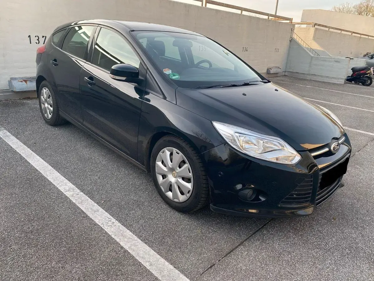 Brugt Ford Focus 116 HK (85 kW) 2012 Sort Sedan