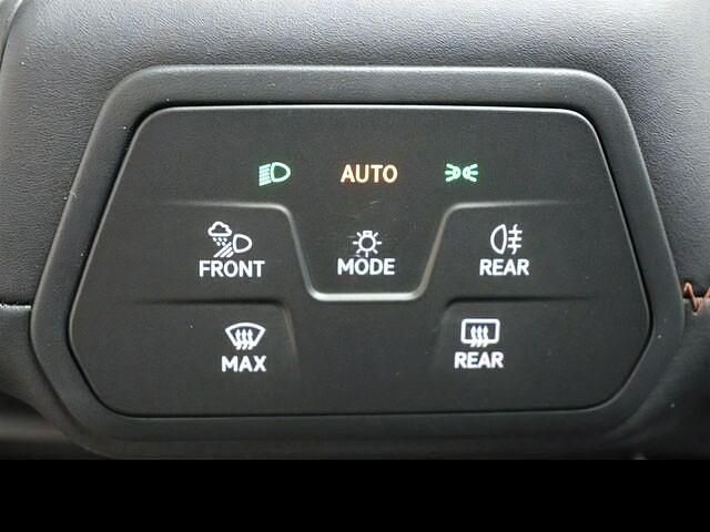 Gebraucht Cupra Born 169 kW (231 PS) 2023 Silber Kleinwagen