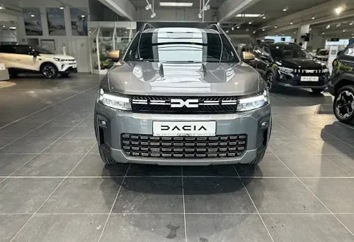 Neu Dacia Bigster Expression 140 PS (102 kW) 2025 Grau SUV