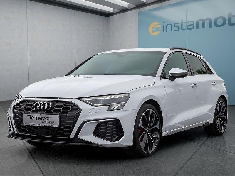 Weiß Gebraucht 2024 Audi S3 Limousine | 41.249 € (Fairer Preis) - Bild 1/4