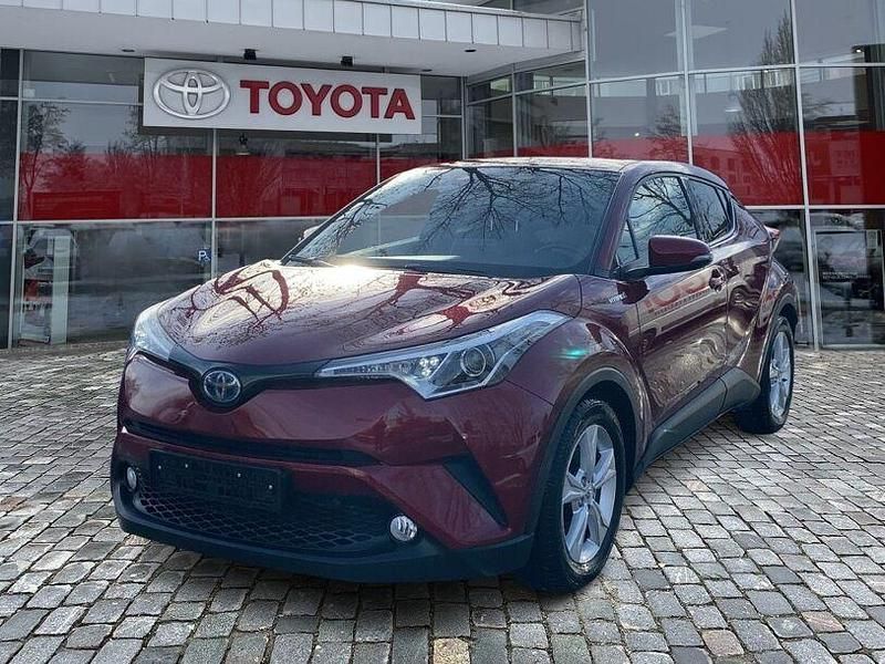 Red mc. Gebraucht 2019 Toyota C-HR Team SUV | 18.990 € (Fairer Preis) - Bild 1/4