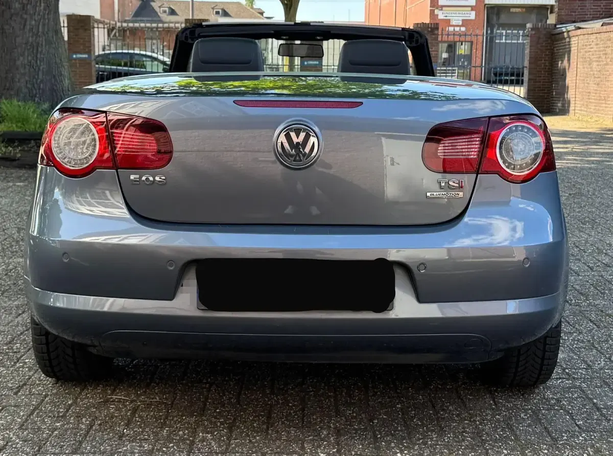 Usata VW Eos GT 125 CV (91 kW) 2011 Grigio Cabrio