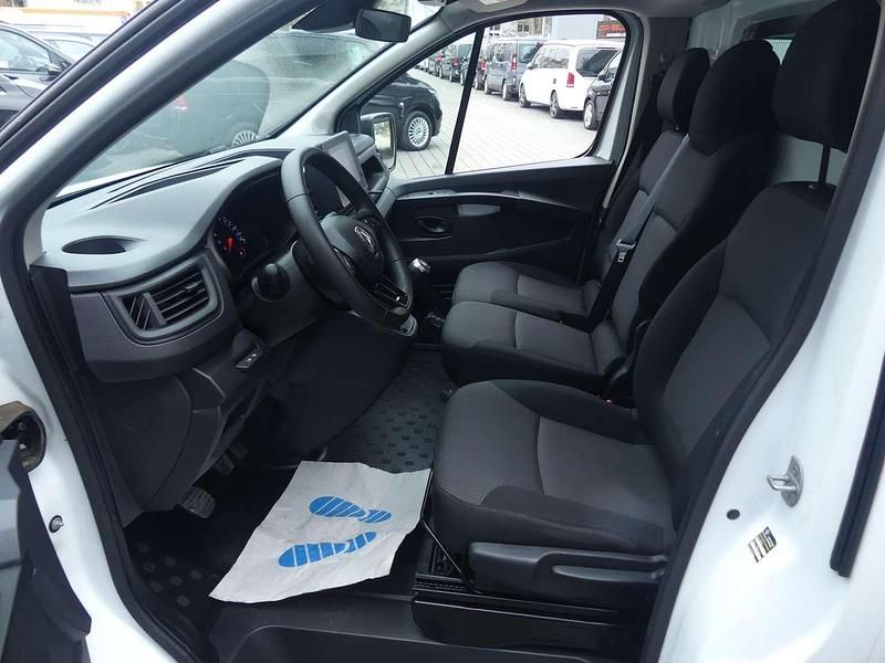 Gebraucht Renault Trafic 131 PS (96 kW) 2022 Weiß Van / Kleinbus