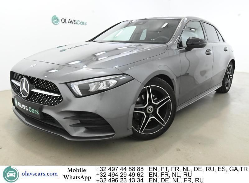 Grau Gebraucht 2020 Mercedes A160 AMG Limousine | 20.510 € (Fairer Preis) - Bild 1/4