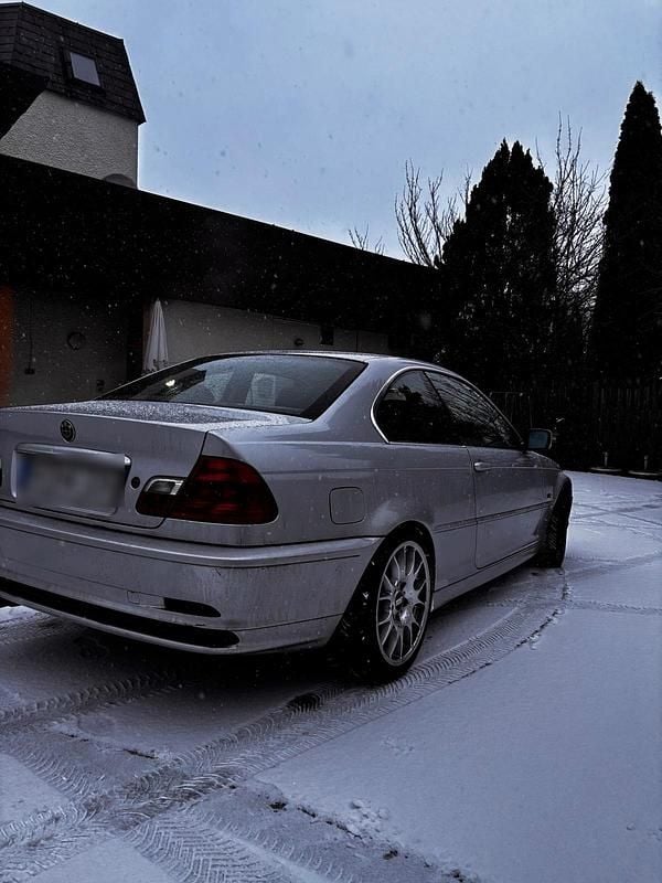 Gebraucht BMW 328 193 PS (141 kW) 2000 Silber Coupé