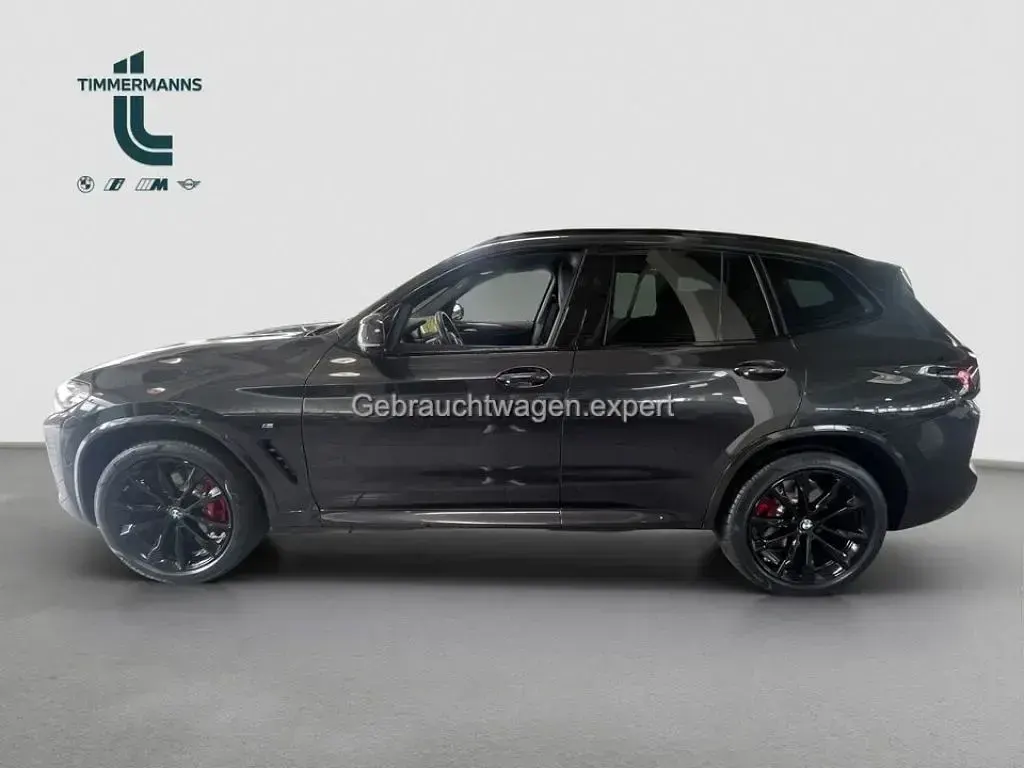 Gebraucht BMW X3 M 245 PS (180 kW) 2024 Sophistograu brillanteffekt (metallic) SUV