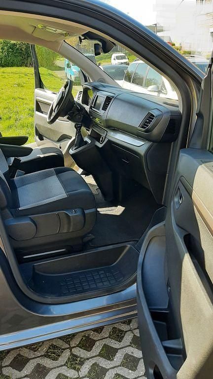 Gebraucht Citroën Spacetourer Feel 150 PS (110 kW) 2018 Grau Van / Kleinbus