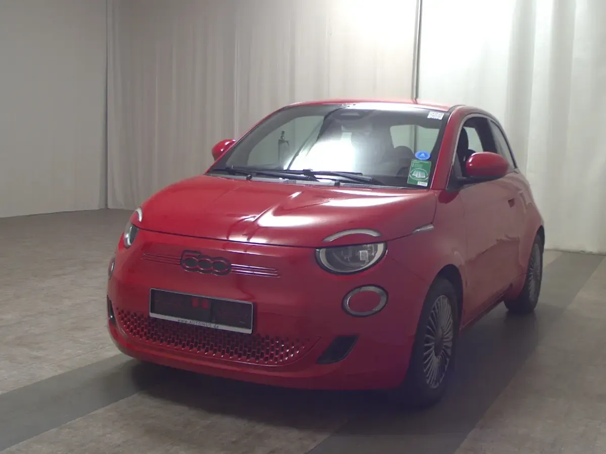 Gebraucht Fiat 500e 86 kW (118 PS) 2022 Rot Limousine