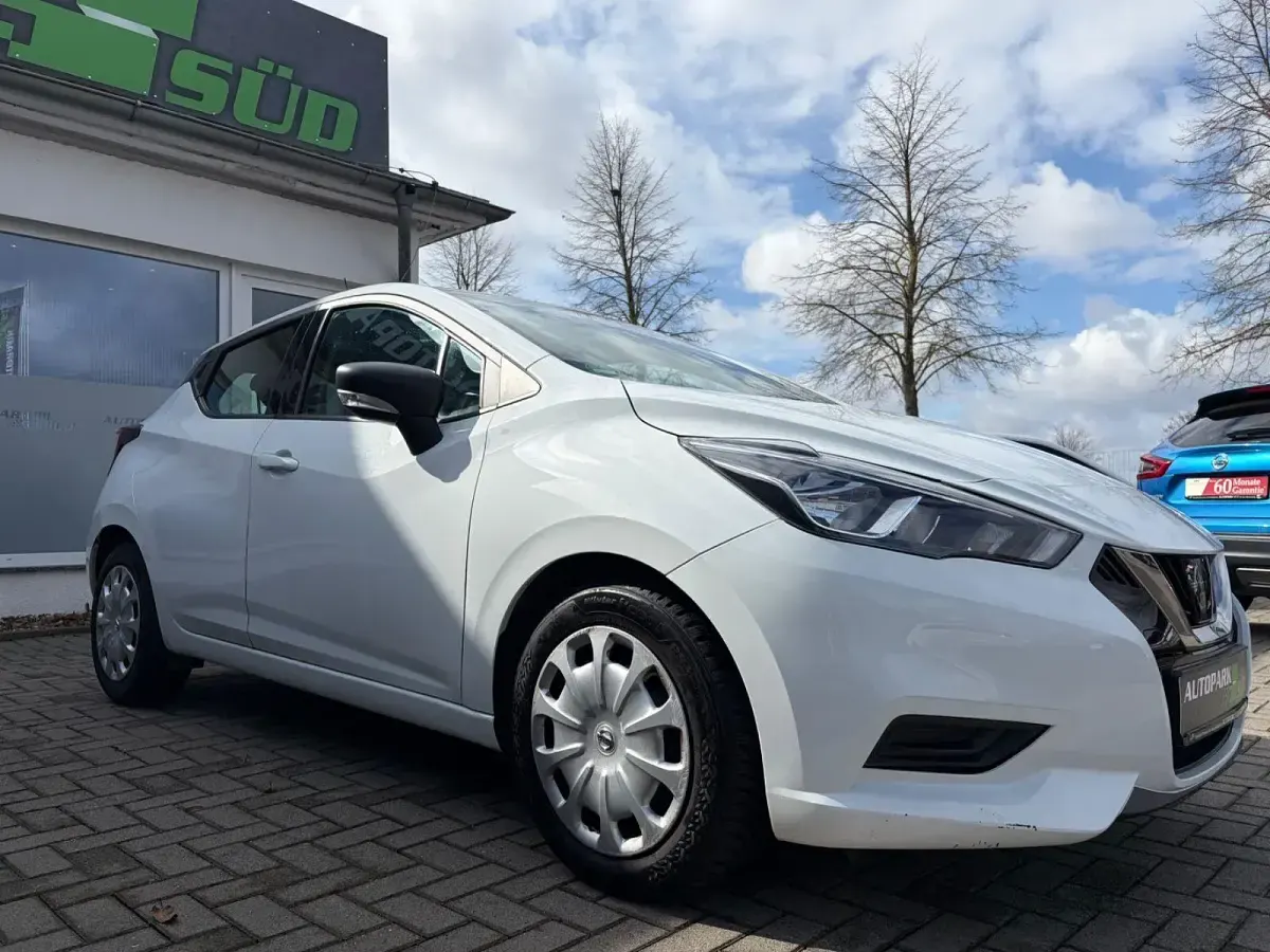 Gebraucht Nissan Micra Visia+ 101 PS (74 kW) 2020 Weiß Kleinwagen