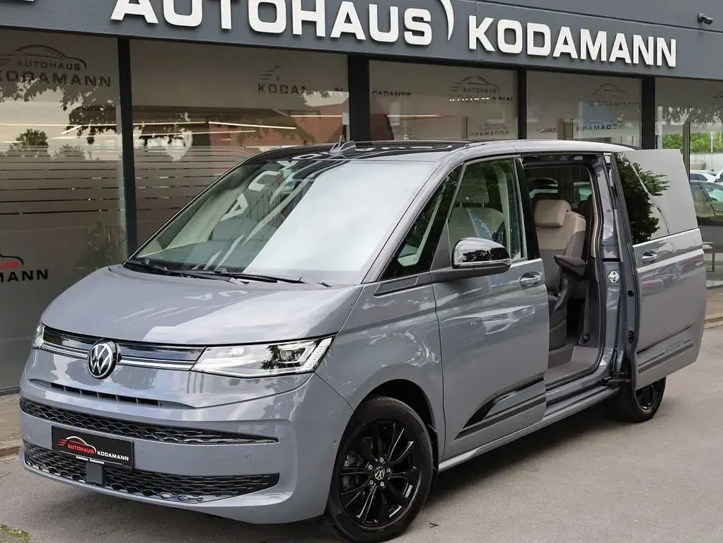 Gebraucht VW Multivan Edition 136 PS (100 kW) 2024 Grau Van / Kleinbus