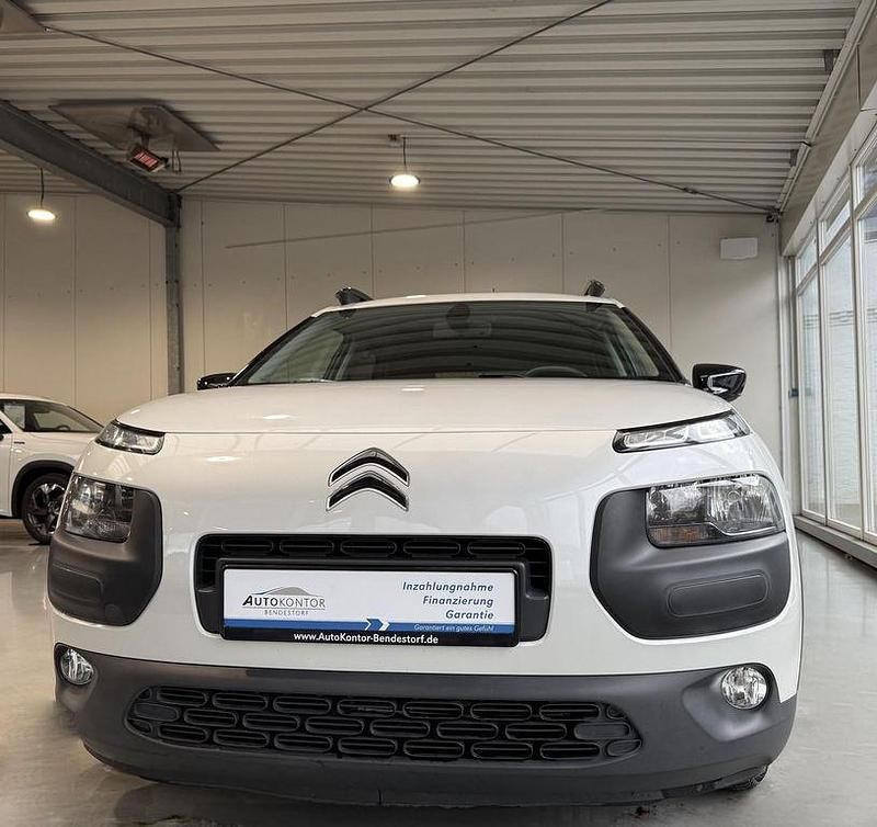 Weiß Gebraucht 2017 Citroën C4 Cactus Shine Kleinwagen | 8.670 € (Fairer Preis) - Bild 1/4