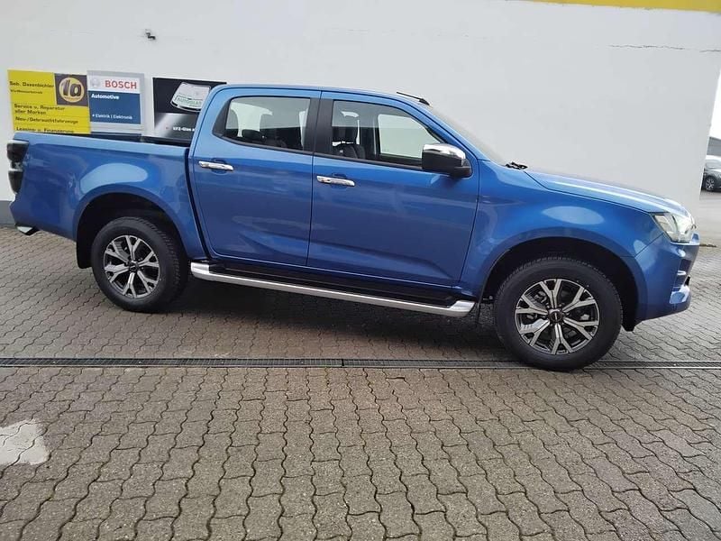 Gebraucht Isuzu D-Max 163 PS (119 kW) 2024 Blau Pickup